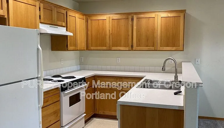 15617 NE Milton Pl — Photo 5
