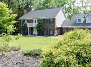 309 Evergreen Dr, Stroudsburg, PA