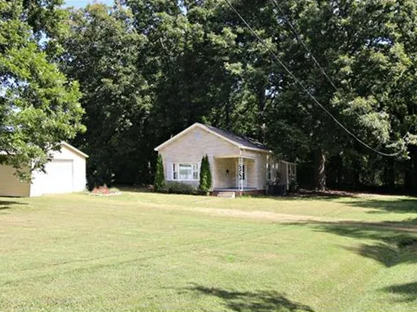 1305 Jacob St, Kannapolis, NC 28083