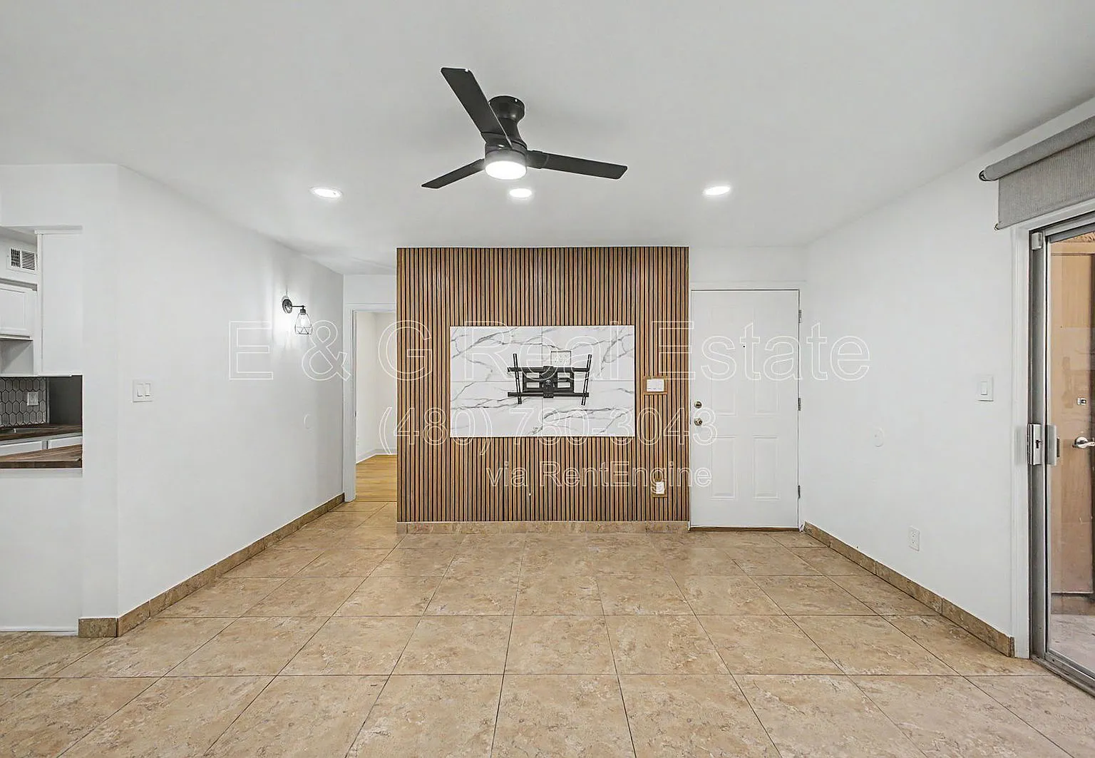 2 bed, 2.0 bath, 874 sqft, $1,695 — Photo 3