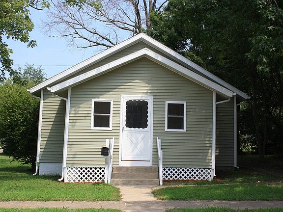 enclosed front porch