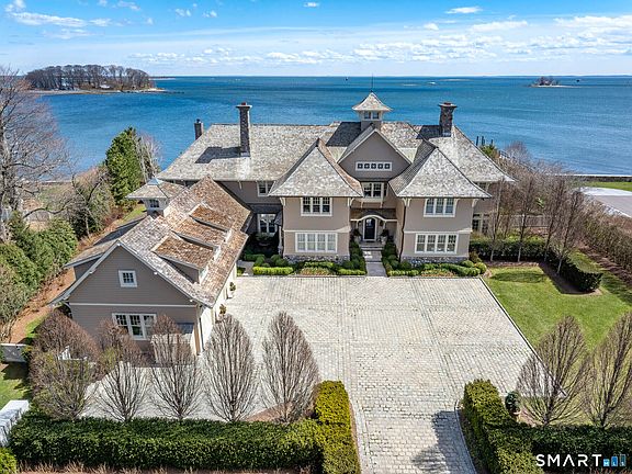 3rd image of 10 Shorehaven Road
