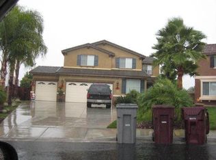 17432 Woodentree Ln, Riverside, CA 92503