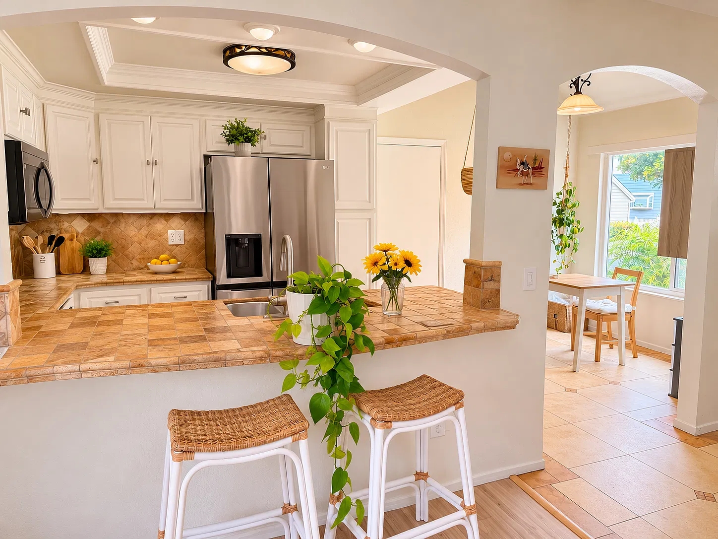 2 bed, 1060 sqft, $3,950 — Photo 3