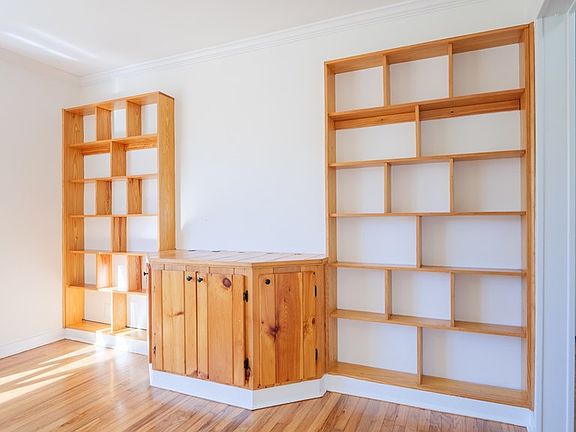 5th image of 1603 Garland Pl