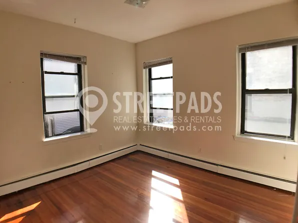60 Brighton Ave, Boston, MA