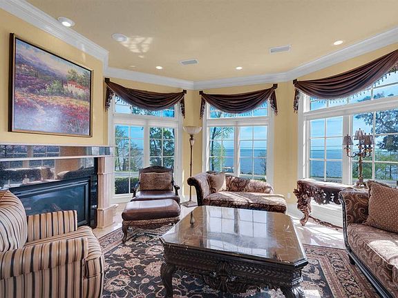 5th image of 3097 Pelican Ln