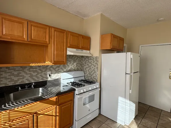 68 Sylvan Ave #G, New Haven, CT 06519