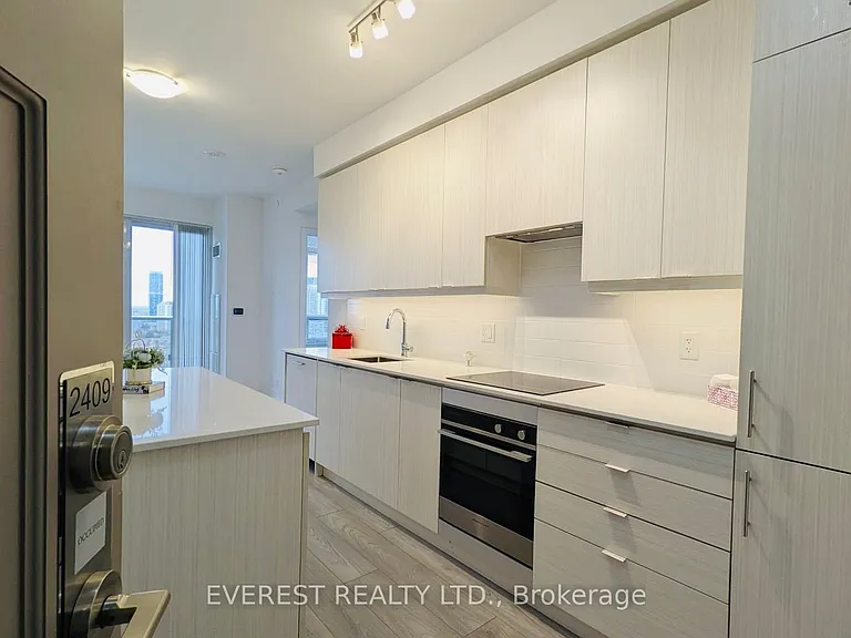 36 Elm Dr W #2409 — Photo 2