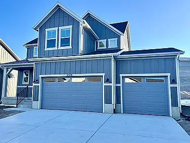 4 bed, 2149 sqft, $3,995 — Photo 2