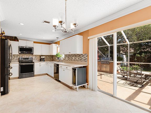 4th image of 6632 Rivermill Club Dr