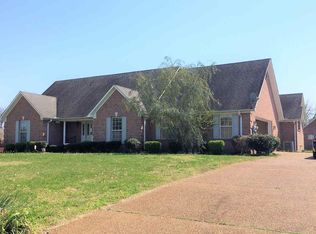 36 Southwood Dr, Jackson, TN 38301