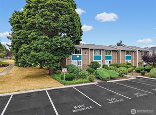 Kenthill Townhomes, Kent, WA 98030