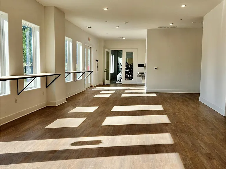 4802 S Congress Ave #208 — Photo 29