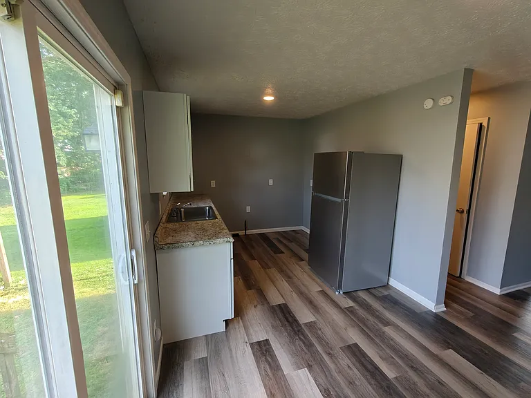 405 Homestead St — Photo 10