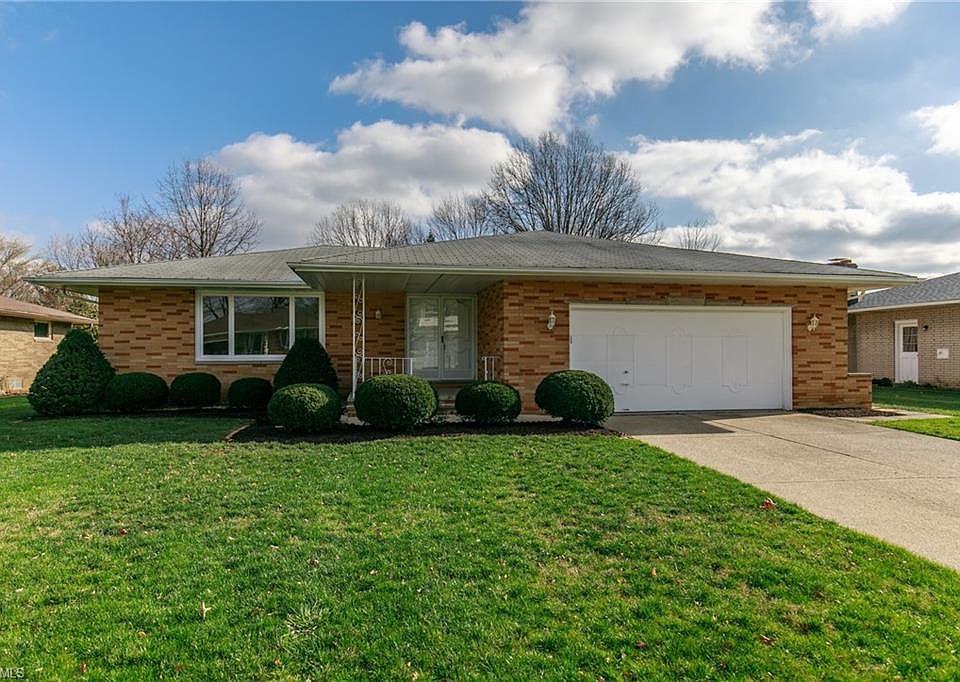 1st image of 5635 Chatham Dr