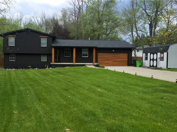 3525 Balsamwood Blvd NW, Uniontown, OH 44685