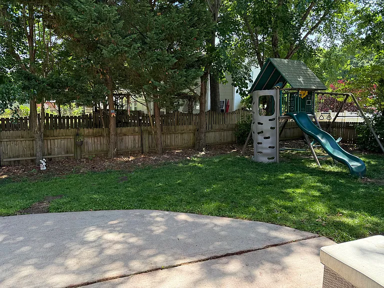 3904 Saint Marys Cir — Photo 84