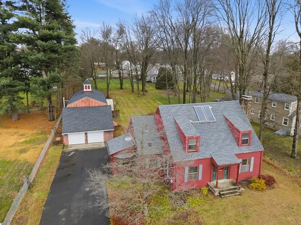 171 Maple St, East Longmeadow, MA 01028