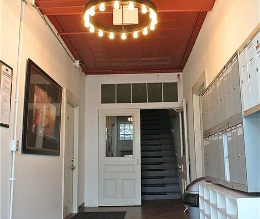 3rd image of 441 Chapel St #2A1-1