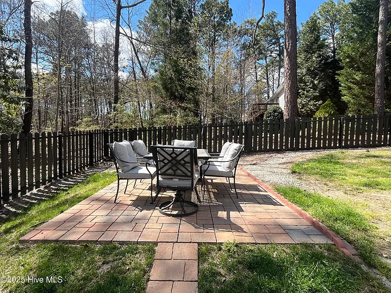 22 Starlit Ln — Photo 49