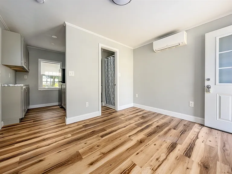 151 Seaview Ave #A — Photo 4