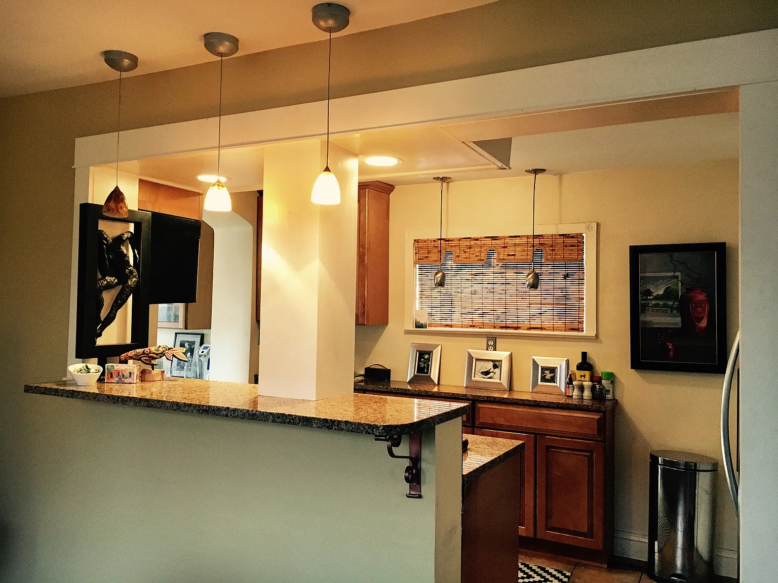 2 bed, 1069 sqft, $2,000 — Photo 3