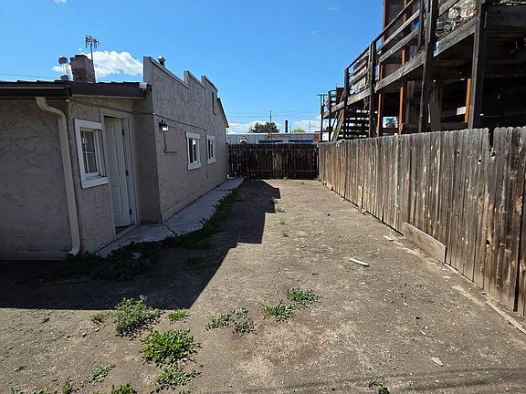 5th image of 1208 1st St N #1208
