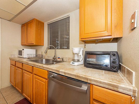 5th image of 10688 S Camino Del Sol Unit 16