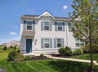 311 Cabot Cir, Willow Street, PA 17584