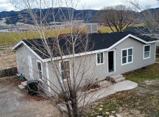 4302 N Quarterhorse Dr, Enoch, UT 84721