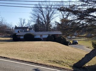 2350 McAleer Rd, Sewickley, PA 15143