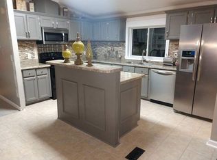 2047 Highway 61, Ridgeville, SC 29472