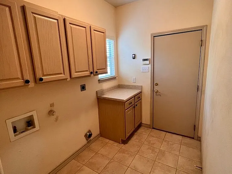 18123 Brookwood Frst — Photo 24