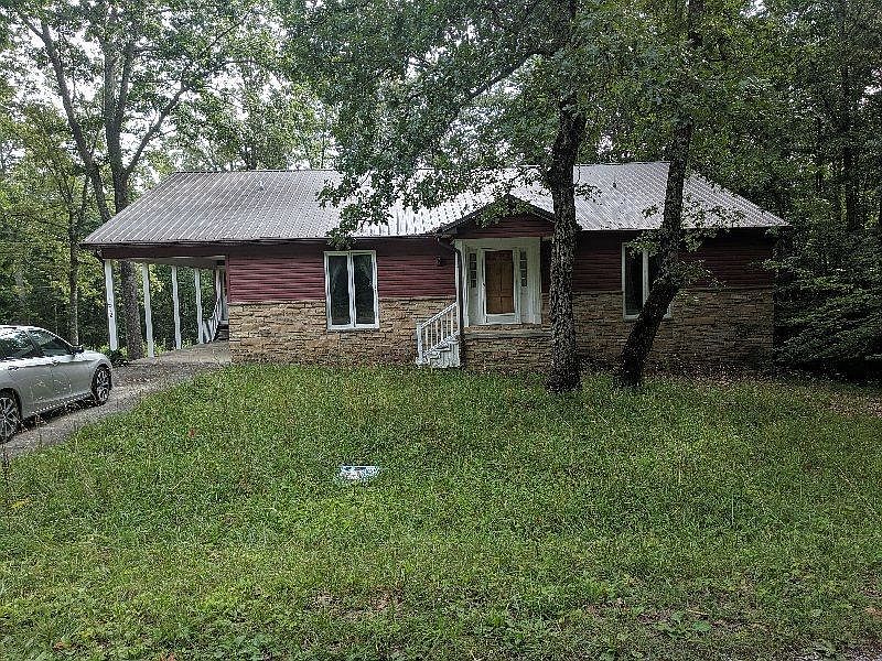 1st image of 1012 Commanche Dr