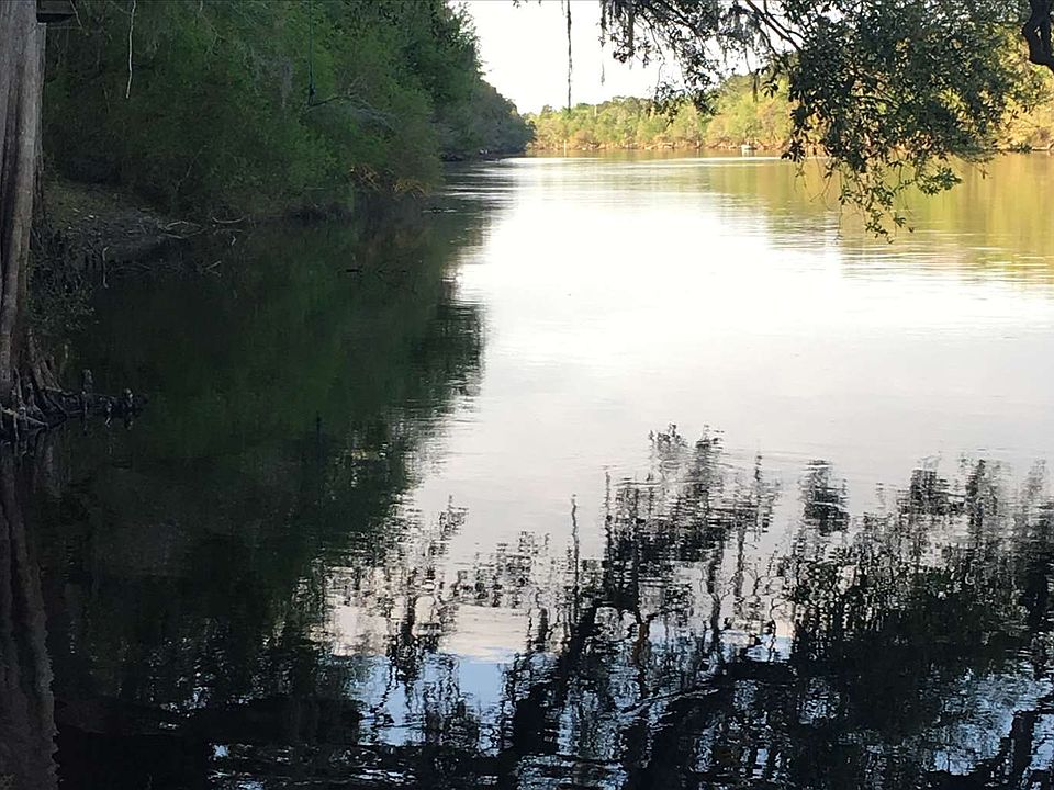 2nd image of NW Old Railroad Trl