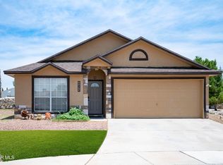 11873 Oak Crossing Dr, El Paso, TX 79936