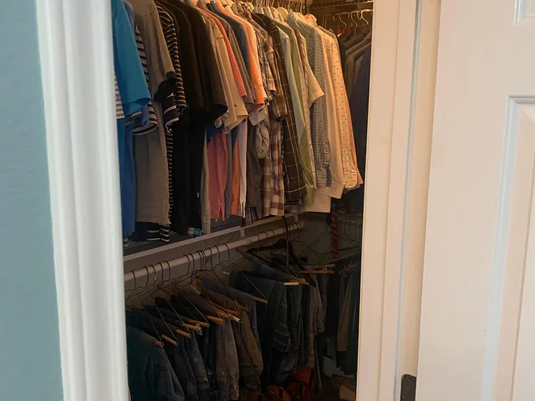 114 Blue Thorn Trl — Photo 17