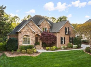 612 Brixton Cir, Simpsonville, SC 29681