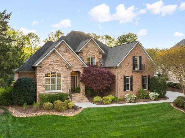 612 Brixton Cir, Simpsonville, SC 29681