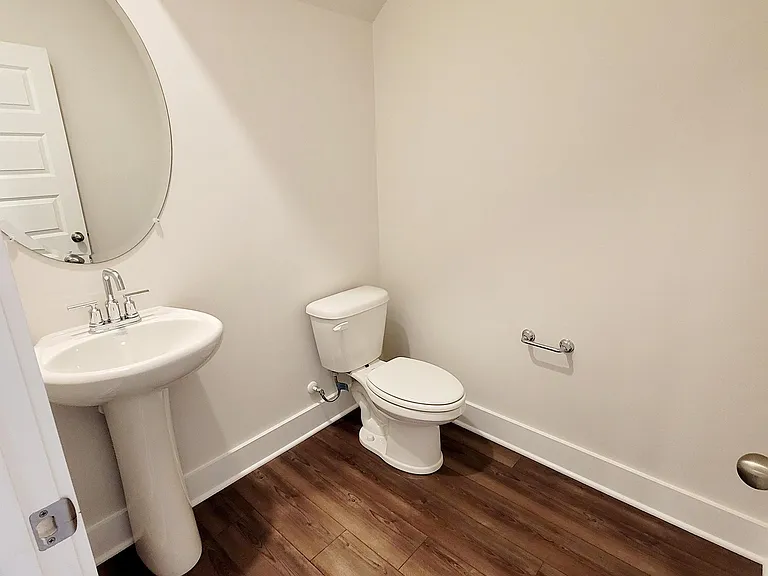 202 Round Back Way — Photo 9