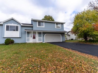 2439 Homestead Ave N, Oakdale, MN, 55128
