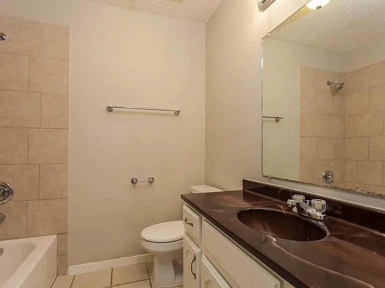 6053 Herschel Dr — Photo 12