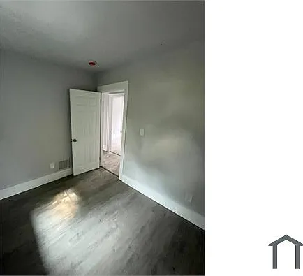 13997 Steel St — Photo 7