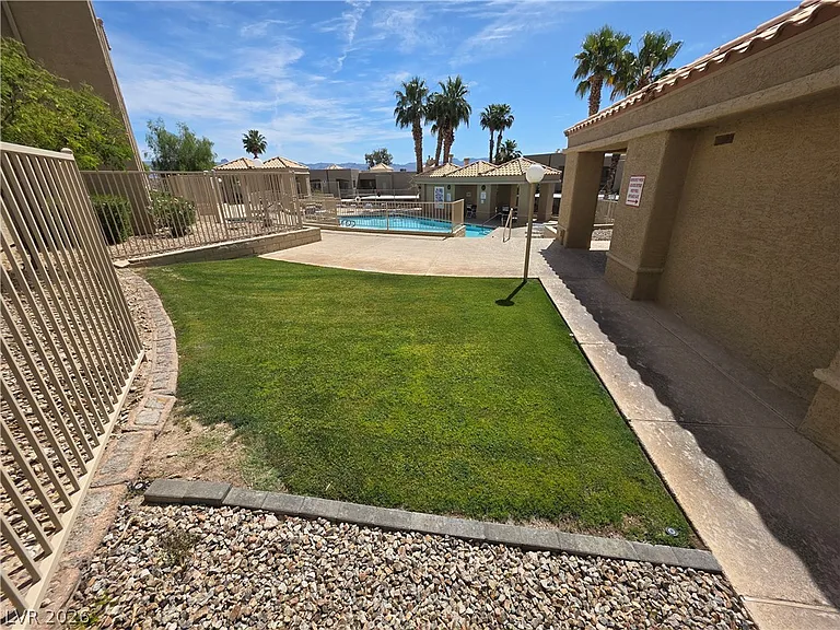 2200 Highpointe Dr #201 — Photo 28