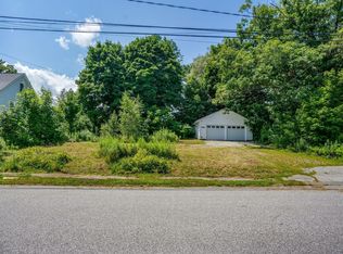 22 Spring St, Lisbon, ME 04250