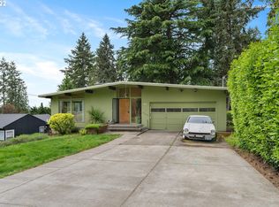1702 SW Sunset Blvd, Portland, OR 97239