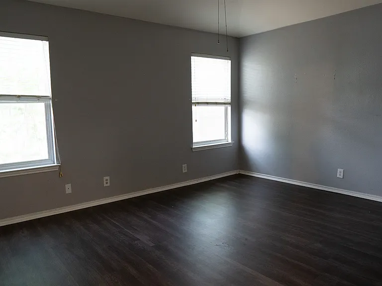 10610 Tiger Way — Photo 13