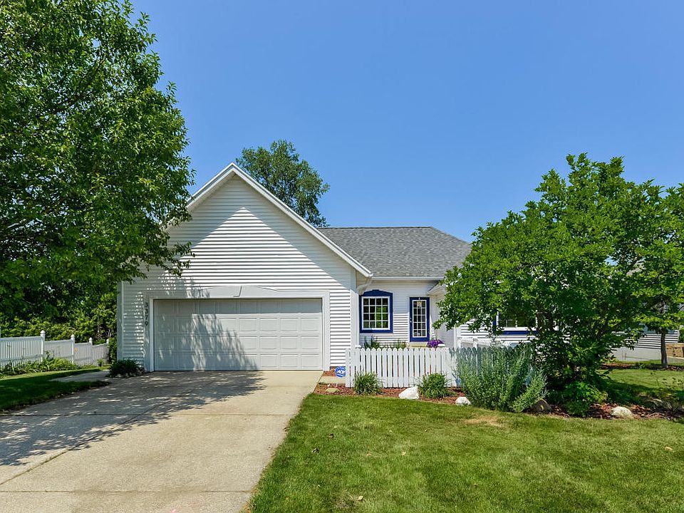 1st image of 3379 Rocky Point Ct SW