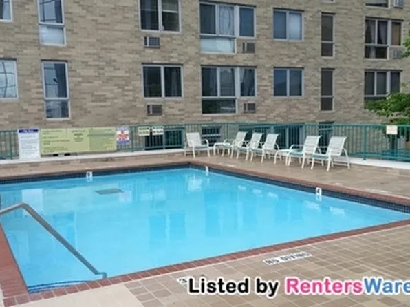 433 7th St S #1510, Minneapolis, MN 55415